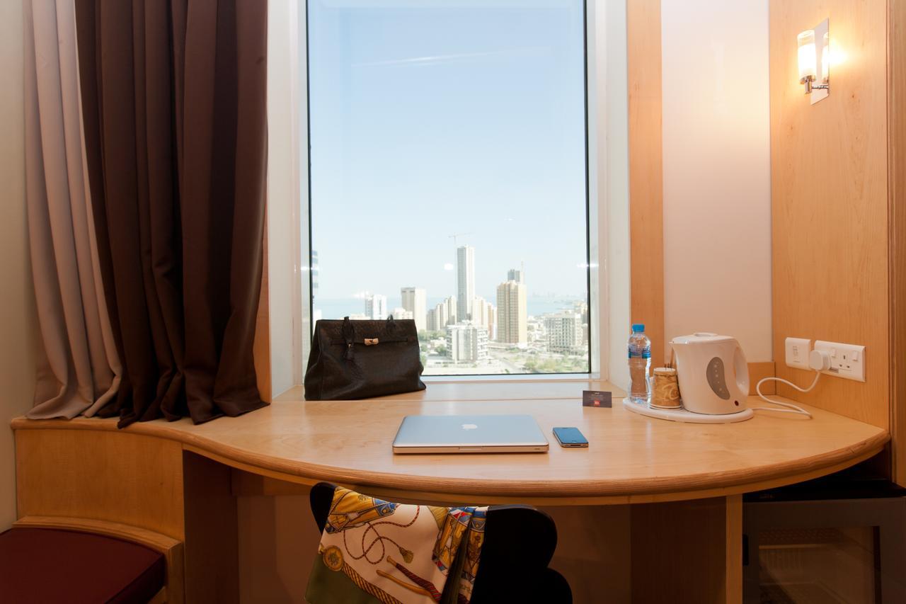 Ibis Sharq Hotel Kuwait City Exterior foto