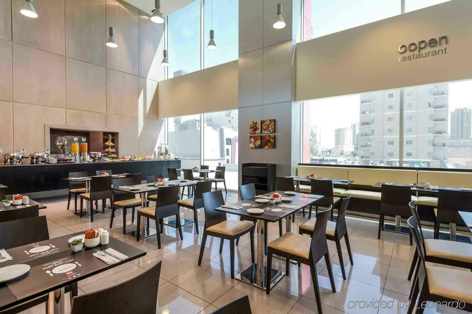 Ibis Sharq Hotel Kuwait City Exterior foto